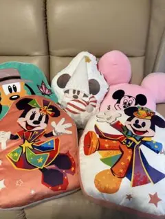 ディズニージャングルカーニバル景品クッション ディズニーミッキー風船クッション