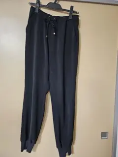 ジョガーパンツ