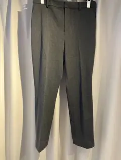 ユニクロ　スマートアンクルパンツL グレー