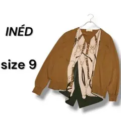 INED スカーフ柄切替ニットカーディガン 9号　ベージュ（キャメル系）