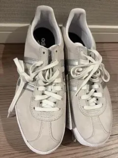 【新品未使用】adidas Gazelle 厚底スニーカー 25.5cm