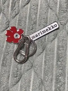 marimekko マリメッコ キーホルダー キーリング 赤