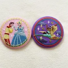 ディズニー刺繍缶バッジ