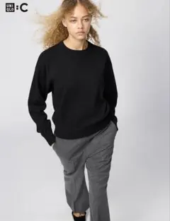 ユニクロ　スムースコットンクルーネックセーターブラックM