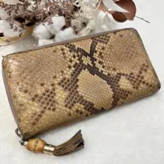 ⚫️交渉中⚫️【GUCCI】パンダ シェイプ GG コインケース - メルカリ