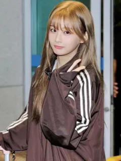 2025年最新】あいみょん ジャージの人気アイテム - メルカリ