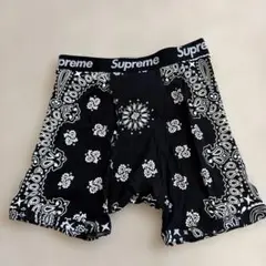 2026年最新】Supreme ボクサーパンツ ペイズリーの人気アイテム - メルカリ