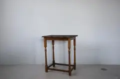 英国アンティーク木製サイドテーブル/オケージョナル机/飾り棚/花台(91-76)