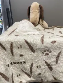 西川　PEANUTS スヌーピー ぬいぐるみ付きひざ掛け　ブランケットのサムネイル