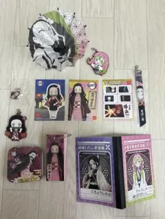鬼滅の刃 竈門禰豆子 甘露寺蜜璃 胡蝶しのぶグッズセット