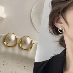大きめ　パール　ピアス　大人可愛い　上品　デート　結婚式　披露宴　ゴールド