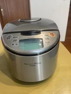 MITSUBISHI 三菱 IHジャー 炊飯器　10合のサムネイル