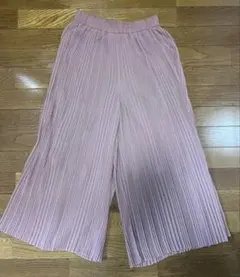 ユニクロ プリーツワイドパンツ
