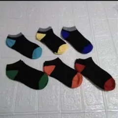 新品未使用　キッズソックス　3~8 Y 　6足セット　6