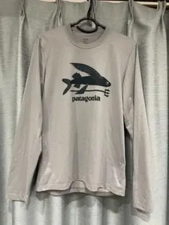 patagonia　キャプリーンクールデイリー　メンズS グレーに近い