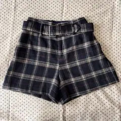 INGNI★ネイビー系チェック ベルト付きショートパンツ M