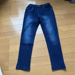 140㎝　ストレッチデニムパンツ