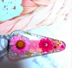 ドライフラワー　レジン　ヘアクリップ