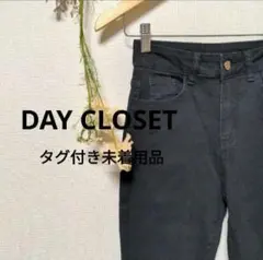 DAY CLOSET デイクローゼット　パンツ　ボトムス　シンプル　ブラックのサムネイル