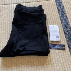 試着のみ　ワークマン　We Move冷感ストレッチジーンズ　L ブラックのサムネイル