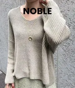 NOBLE ノーブル Vネック ニットプルオーバー セーターのサムネイル