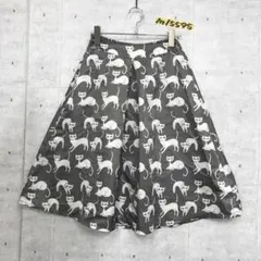 美品！ネコ総柄ミディ丈スカート インバーテッドプリーツ キャット つるつる素材