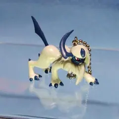アブソル フィギュア チェーン付 2004年 任天堂 トミー ポケットモンスター