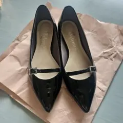 Artemis Diana ブラック フラットシューズ