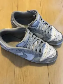 NIKE DUNK LOW グレー ホワイト スニーカー