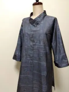 着物、大島紬リメイク…✿…幾何学模様のモダン、スタンドカラーチュニック