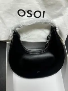 OSOI ブラック レザーハンドバッグ斜めがけバッグ、 ムーンバッグ