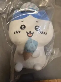 ちいかわ B賞ハチワレアイスクリームぬいぐるみ