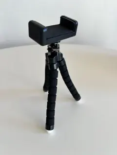 ダイソー　フレキシブル　三脚　スマホスタンド　廃盤