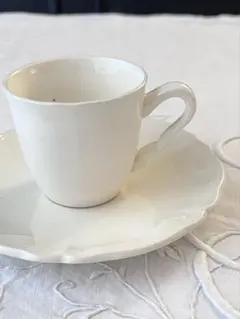 Item thumbnail for item 9dbb2783-8018-4793-9fcc-f4eaf4f766a2