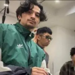 Adidas 90's ウインドブレーカー　L グリーン　　　常田