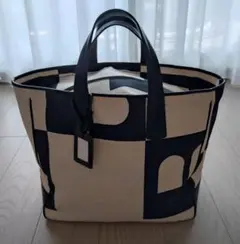 BALLY トートバッグ ボストンバッグ ブラック×アイボリー（極々薄い水色）のサムネイル