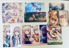 【☆匿名配送☆】巡音ルカ　紙類　まとめ売り　エピカ　缶バッジ　色紙