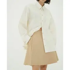【新品タグ付】CLANE クラネ ミニスカート　ベージュのサムネイル