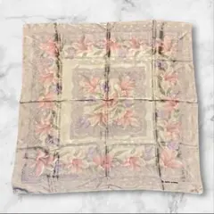 mila schön シルクスカーフ 花柄 淡色 パステル系 大判 正方形