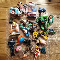 ミニフィギュア　消しゴム　当時物　トランスフォーマー　デジモン　ドラゴンボール