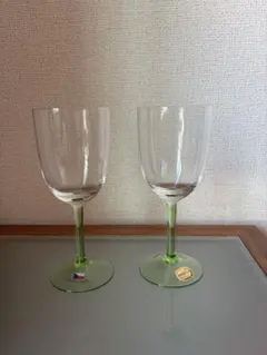 チェコスロバキア製 透明・緑色グラス 2個セット