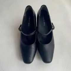Lady Walker ブラック ストラップパンプス　黒　パンプス　就活