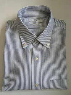 UNIQLO　ユニクロ　スーパーノンアイロン　スリムフィット長袖シャツ　Lサイズ