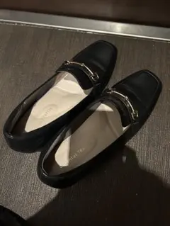 ブラックローファー ゴールド金具付き