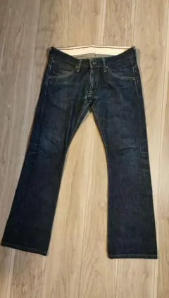 FACTOTUM　デニムパンツのサムネイル