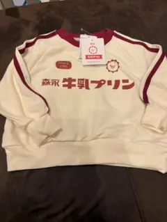 牛乳プリン　トレーナー