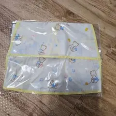 familiar ベビーお食事エプロン