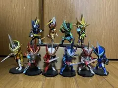 仮面ライダー セイバー 一番くじ デフォルメ フィギュア - メルカリ
