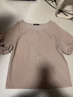 レース付きパフスリーブボタンシャツ