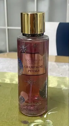 Victoria's Secret Champagne Petalsボディミスト